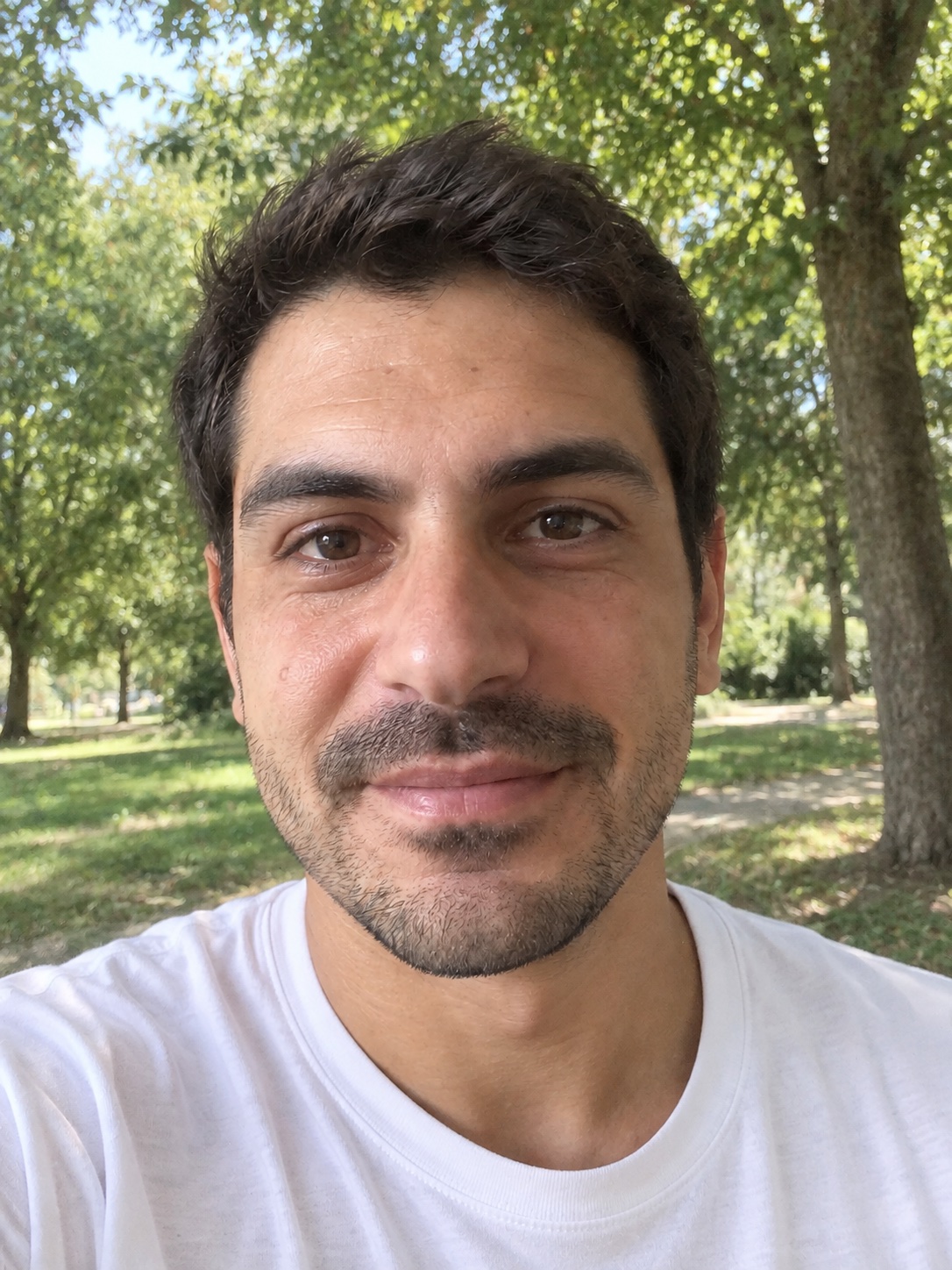The selfie this headshot was made from