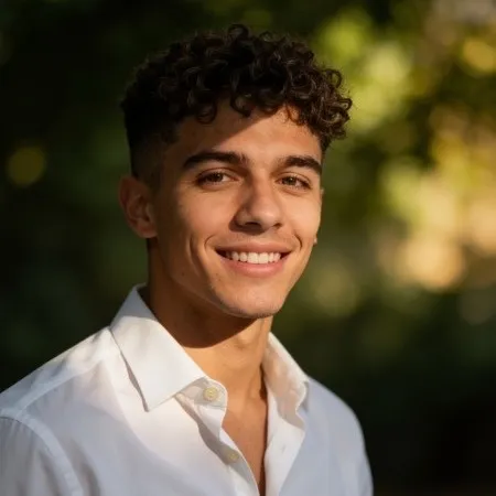 Man in his early twenties in a professional headshot made by still.