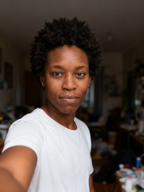 The selfie this headshot was made from